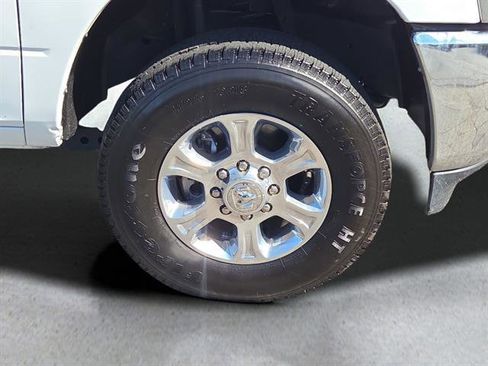 Used 2024 RAM 3500 Big Horn image 4