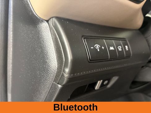 Used 2023 Hyundai Santa Fe Limited AWD/4WD image 11