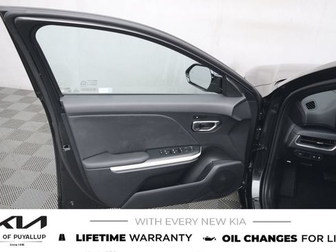 New 2026 Kia K4 GT-Line w/ GT-Line Sunroof Package FWD image 9