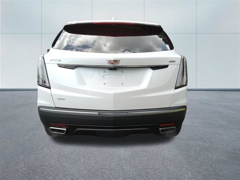 New 2026 Cadillac XT5 Sportv w/ LPO, Onyx Lite Package AWD/4WD image 4