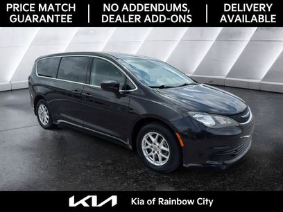 Used 2017 Chrysler Pacifica Touring