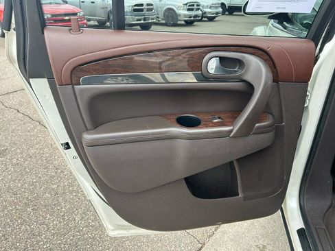 Used 2013 Buick Enclave Leather FWD image 14