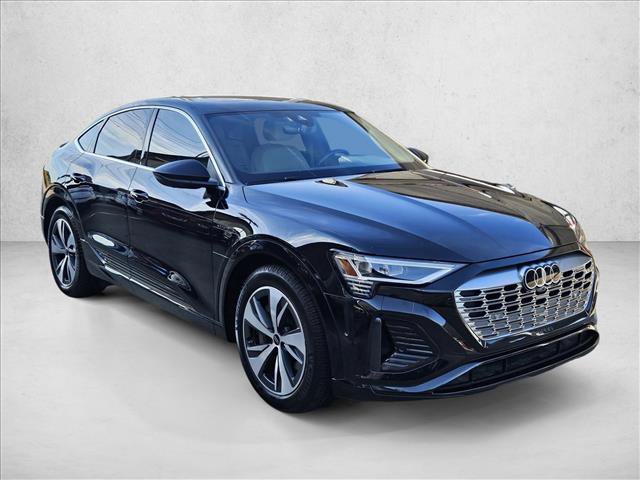 Used 2024 Audi Q8 e-tron Premium Plus w/ Premium Plus Package AWD/4WD image 3