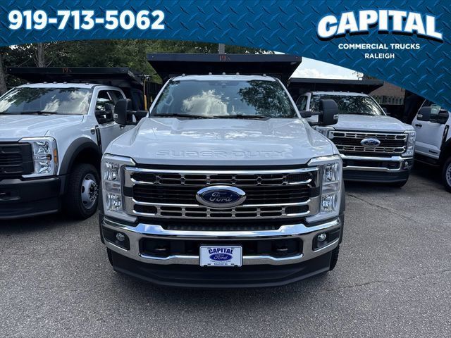 New 2026 Ford F550 4x4 Crew Cab image 4