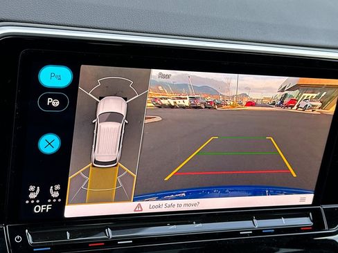 New 2025 Volkswagen Atlas Cross Sport SEL Premium R-Line image 19