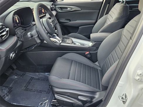 Used 2025 Dodge Hornet GT image 10