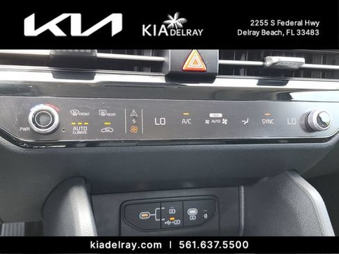 Used 2026 Kia Sportage EX w/ EX Panorama Roof Package FWD image 22