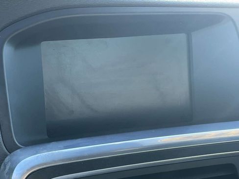 Used 2015 Volvo S60 T6 R-Design image 30