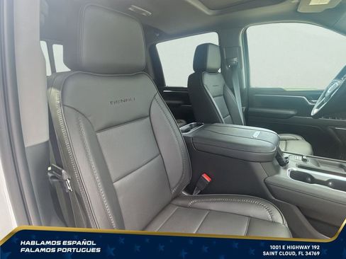 New 2026 GMC Sierra 3500 Denali w/ Denali Reserve Package AWD/4WD image 7