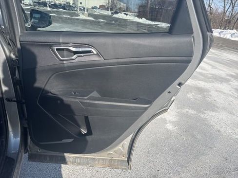 Used 2024 Kia Sportage LX image 13