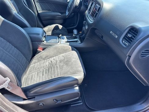 Used 2022 Dodge Charger Scat Pack w/ Daytona Edition Group image 14