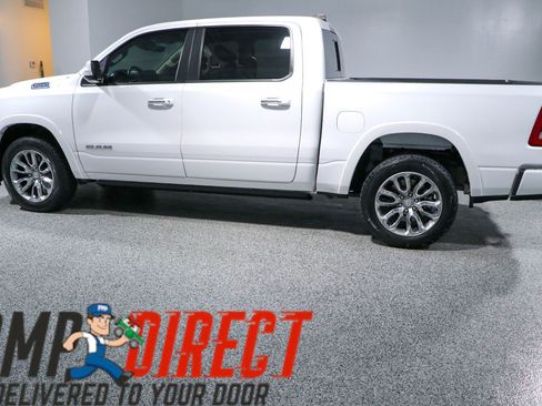 Used 2022 RAM 1500 Laramie w/ Laramie Southwest Edition AWD/4WD image 10