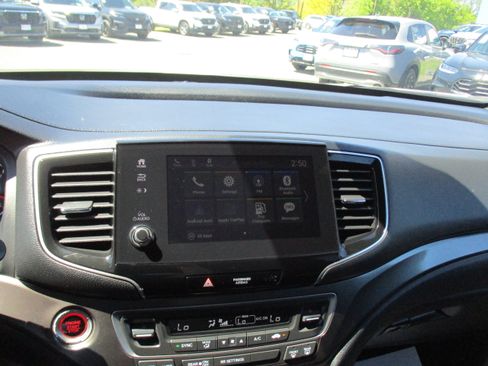 Certified 2021 Honda Passport Sport image 15