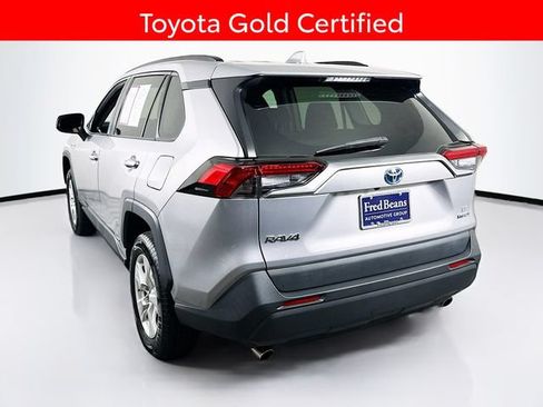 Certified 2021 Toyota RAV4 LE AWD/4WD image 30