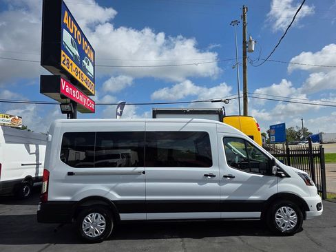 Used 2026 Ford Transit 350 XLT RWD image 3