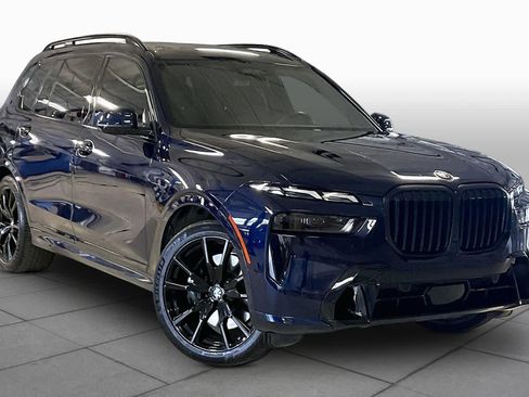 Certified 2024 BMW X7 xDrive40i w/ M Sport Package AWD/4WD image 2