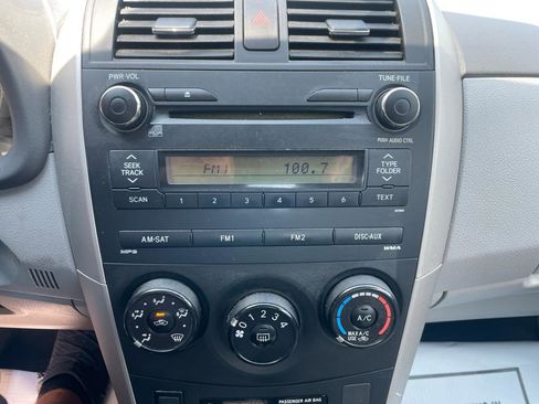 Used 2010 Toyota Corolla FWD image 11