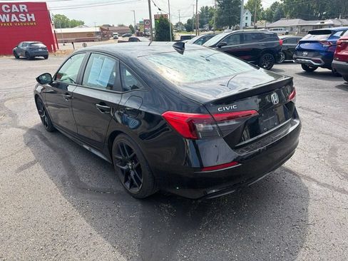 Used 2024 Honda Civic Sport image 5