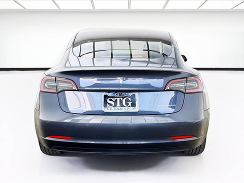 Used 2022 Tesla Model 3 Long Range AWD/4WD image 5