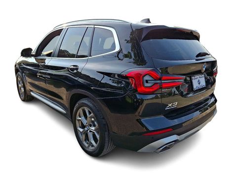 Used 2024 BMW X3 xDrive30i w/ Premium Package AWD/4WD image 4