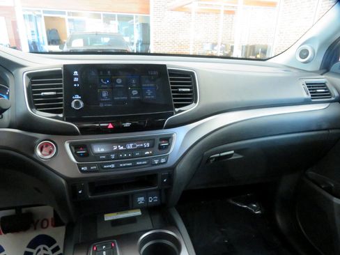 Used 2021 Honda Pilot Special Edition image 41