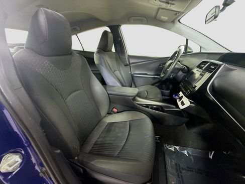 Used 2016 Toyota Prius Two image 29