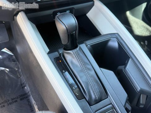 Used 2023 Honda Accord LX image 25