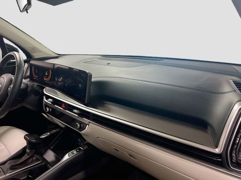 Used 2024 Kia Sorento S w/ Panoramic Sunroof Package image 32