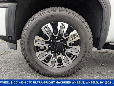 New 2025 GMC Sierra 2500 Denali w/ Denali Reserve Package image 10