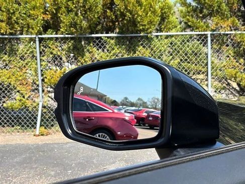 Used 2024 Honda CR-V EX-L image 14