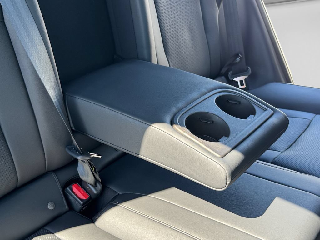 New 2026 Subaru Outback Limited AWD/4WD image 21