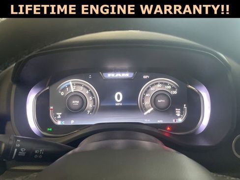 New 2026 RAM 1500 Big Horn AWD/4WD image 17