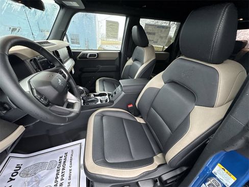 New 2025 Ford Bronco Big Bend w/ Black Diamond Package image 11