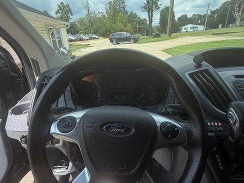 Used 2017 Ford Transit 350 XLT RWD image 12