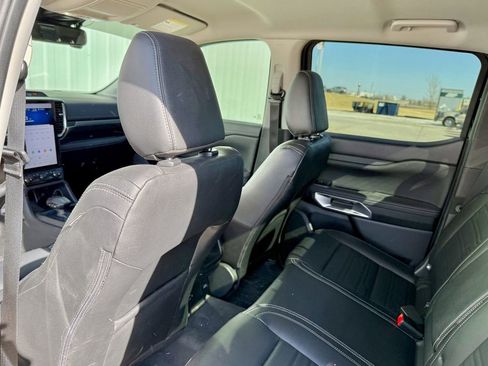 Used 2024 Ford Ranger Lariat w/ FX4 Off-Road Package image 12