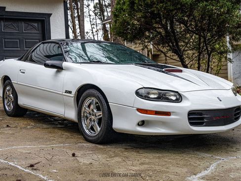Used 1998 Chevrolet Camaro Z28 w/ Preferred Equipment Group 2 image 12