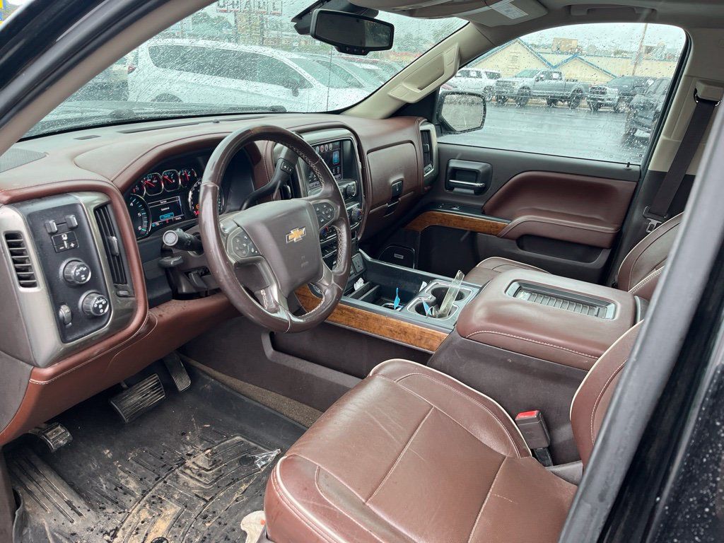 Used 2017 Chevrolet Silverado 1500 High Country AWD/4WD image 24