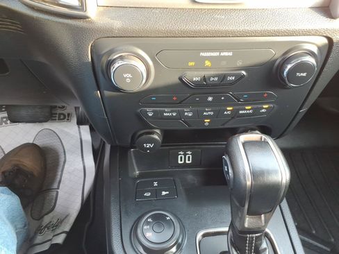 Used 2023 Ford Ranger XLT w/ Equipment Group 301A Mid AWD/4WD image 15