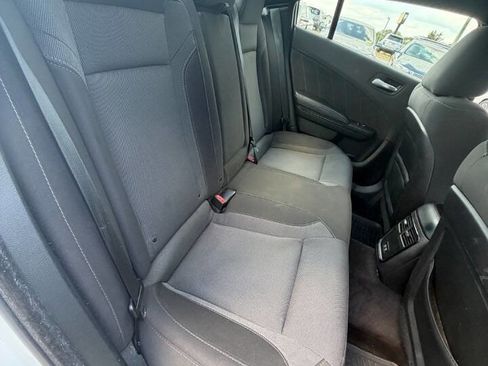 Used 2018 Dodge Charger R/T w/ Blacktop Package RWD image 19