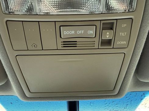 Used 2008 Toyota Camry XLE image 28