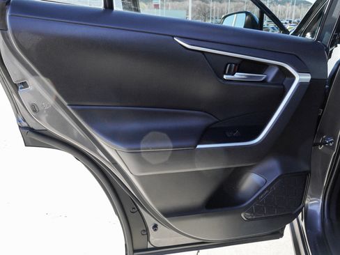 Certified 2024 Toyota RAV4 XLE w/ Convenience Package image 24