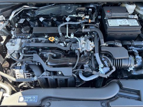 Used 2025 Toyota Corolla LE FWD image 32