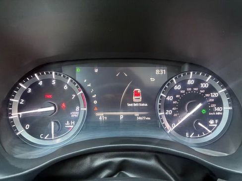 Used 2021 Toyota Highlander Limited image 12