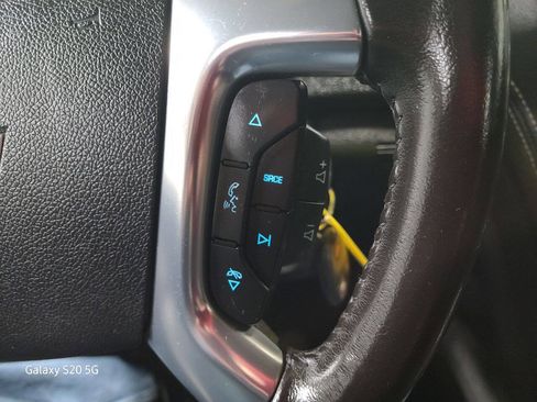 Used 2017 Chevrolet Traverse LT w/ Style and Technology Package image 29