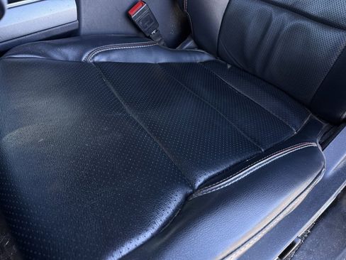 Used 2023 Ford F250 Lariat w/ Black Appearance Package image 24