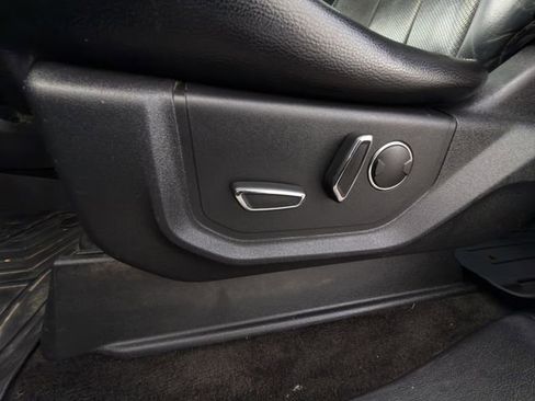 Used 2018 Ford F150 Lariat w/ Equipment Group 502A Luxury image 24