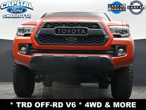 Used 2018 Toyota Tacoma TRD Off-Road w/ Technology Package AWD/4WD image 20