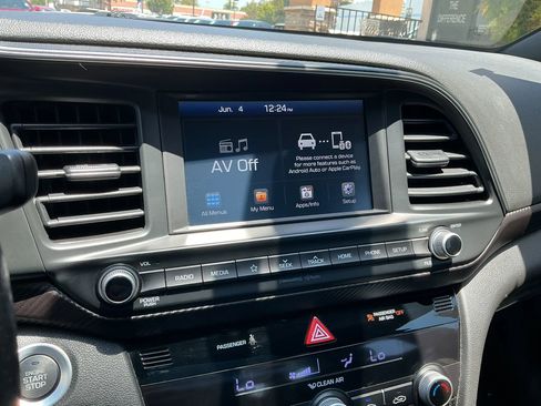 Used 2020 Hyundai Elantra Sport w/ Cargo Package (C1) FWD image 20