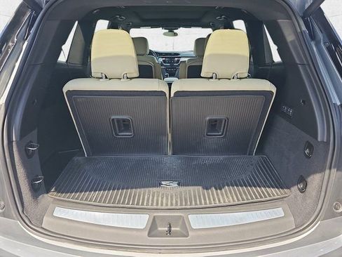 Used 2025 Cadillac XT6 Sport w/ LPO, Floor Liner Package image 13