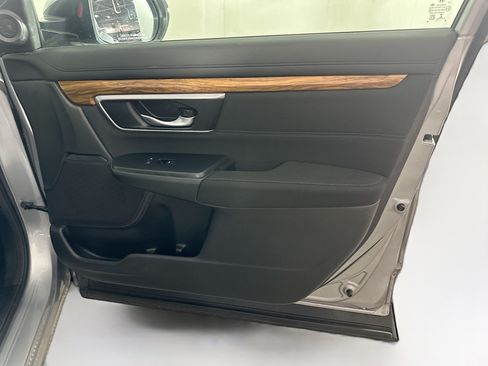 Used 2017 Honda CR-V EX image 31